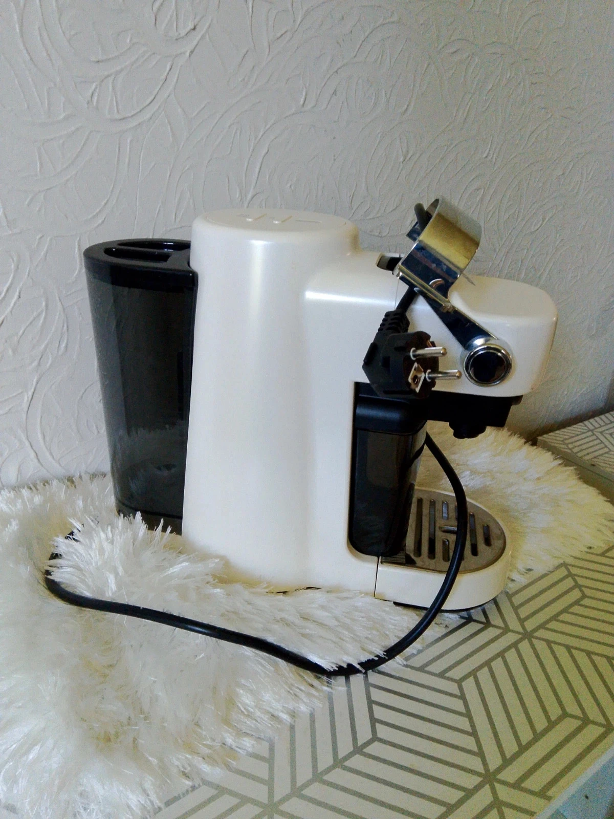 Cafeteira Neo muito pouco utilizada – photo 3